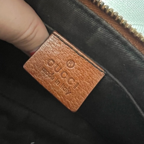 ✨ VINTAGE GUCCI MONOGRAM PURSE ✨ - Picture 7 of 7